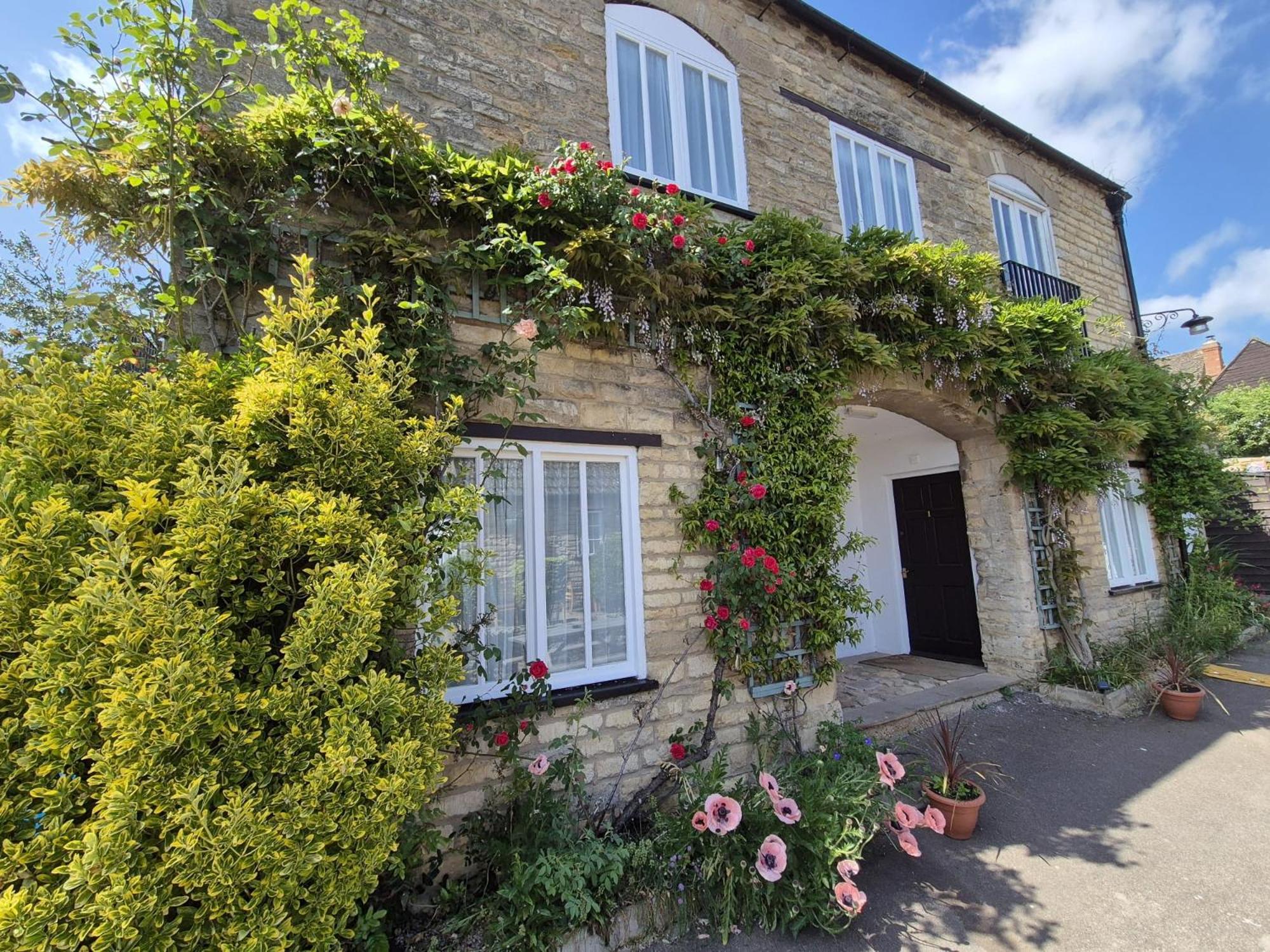 The Ship Inn Oundle Exterior foto